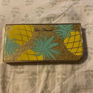 Too Faced Sparkling Pineapple Palette